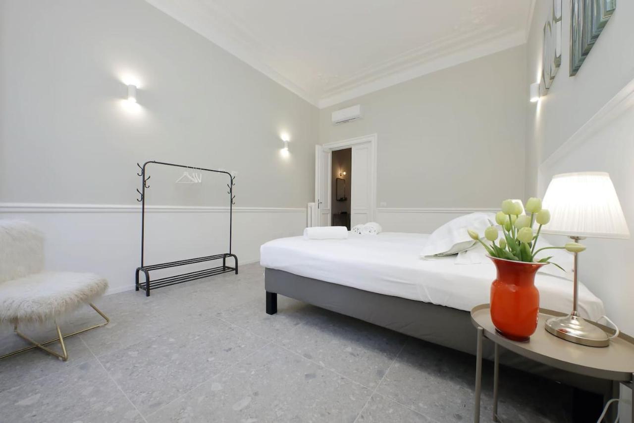 Appartamento "Corso - Cuore Di Roma" By FlatinRoma Exterior foto